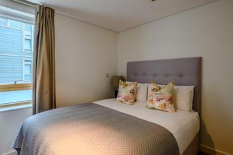 1 bedroom flat to rent, Merchant Square East, Paddington, London, W2.