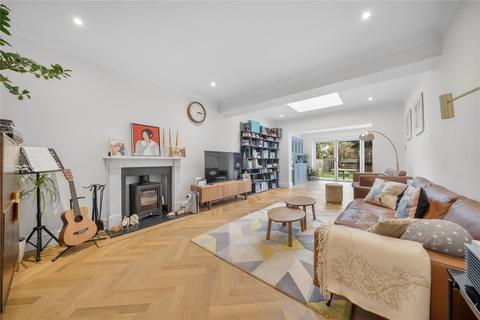 undefined, Bagshot Road, Woking GU21