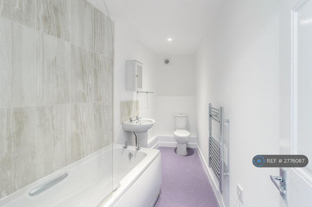 (7) Bathroom