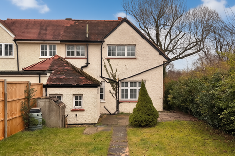 Lytton Avenue, Letchworth Garden City, SG6