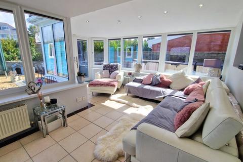 undefined, AUSTIN CLOSE, NEWTON, PORTHCAWL, CF36 5SN