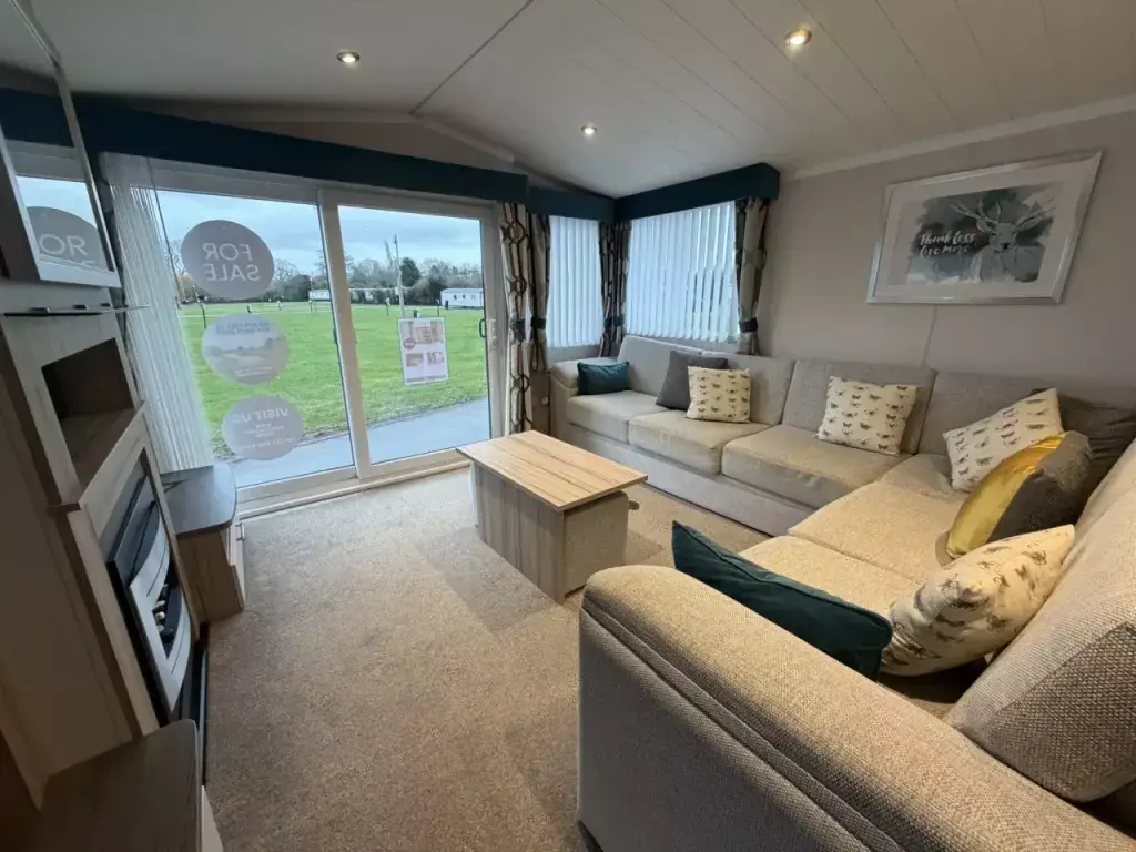 Img 0049 2048x1536.jpg