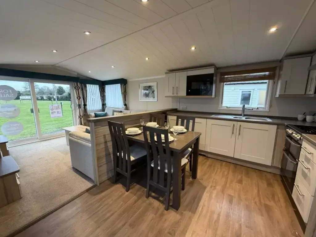 Img 0048 2048x1536.jpg