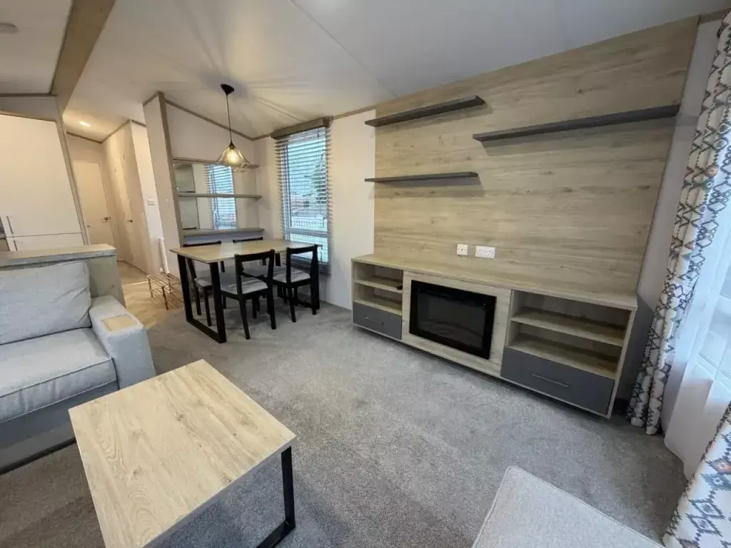 Img 0030 2048x1536.jpg