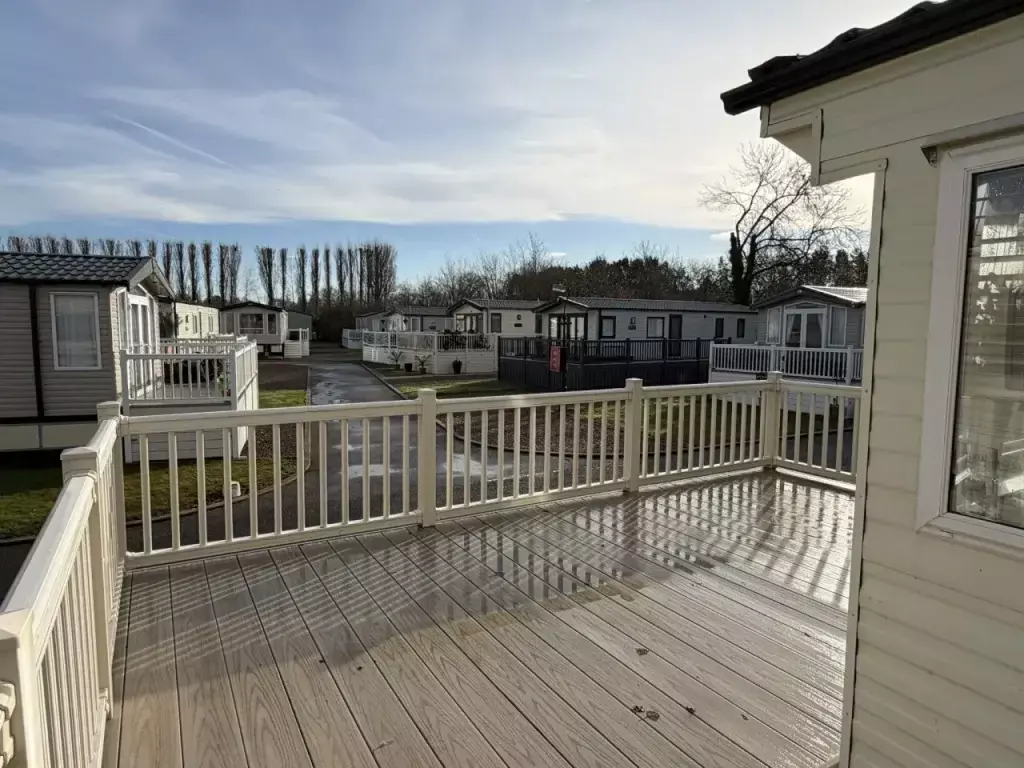 Img 0105 2048x1536.jpg