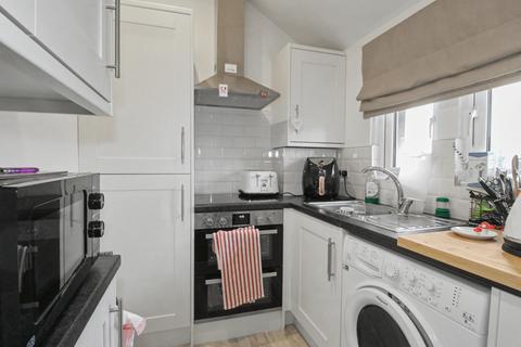 undefined, Walton Road, East Molesey KT8