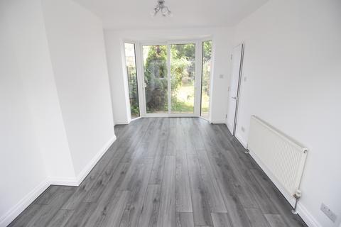 undefined, Esher Avenue, North Cheam SM3