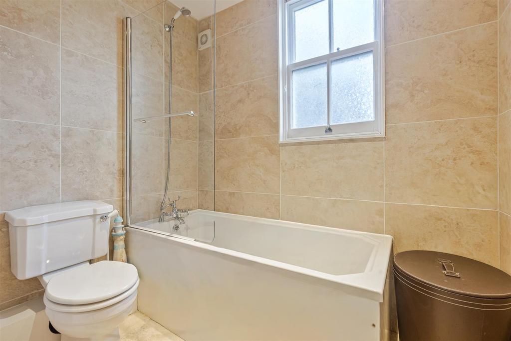 A21 - 113 Victoria Road, Dartmouth Elm Grove - 251