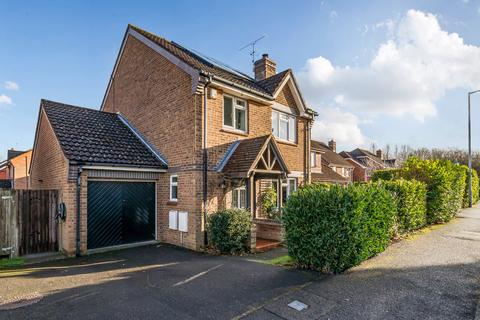 Westmorland Drive, Warfield, Bracknell