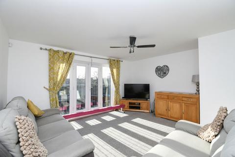 4 bedroom terraced house for sale, Roseway Avenue, Cadishead, M44