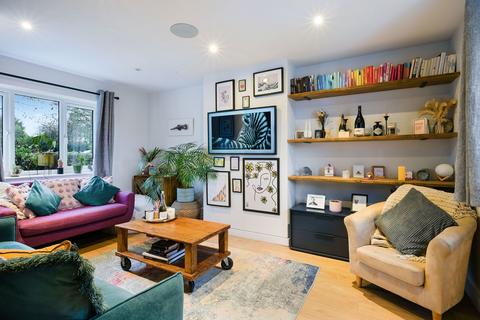 2 bedroom semi-detached house for sale, Holland Road, Oxted RH8