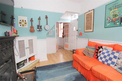 undefined, St. James Road, Carshalton SM5