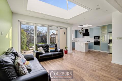 undefined, Leysdown Road, Mottingham, SE9