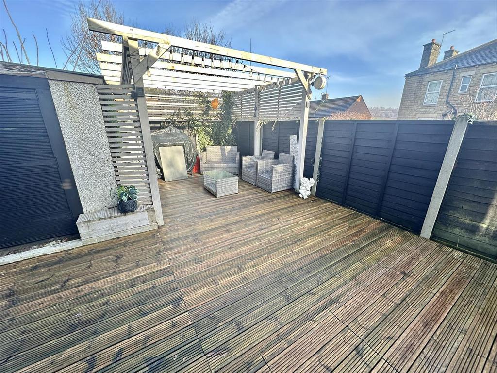 Bramleys Estate Agents - Ebury Close- Batley (8).j