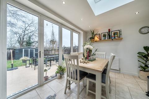2 bedroom semi-detached house for sale, Woollett Close, Crayford, Dartford