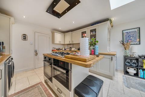 2 bedroom semi-detached house for sale, Woollett Close, Crayford, Dartford
