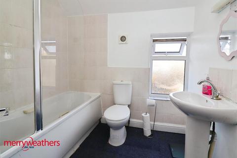 undefined, South Street, Dinnington, Sheffield. S25 2RU