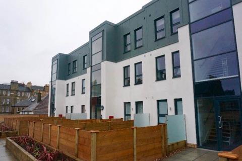 Stoddart Way, Canonmills, Edinburgh