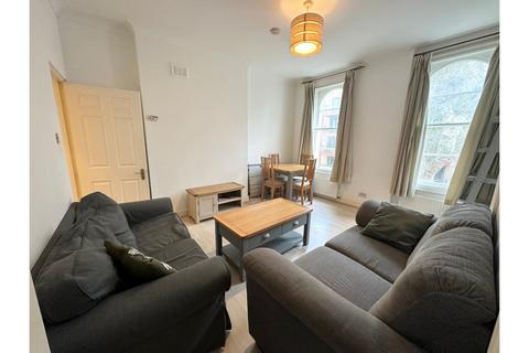 2 bedroom apartment to rent, Oxford Road, London, NW6