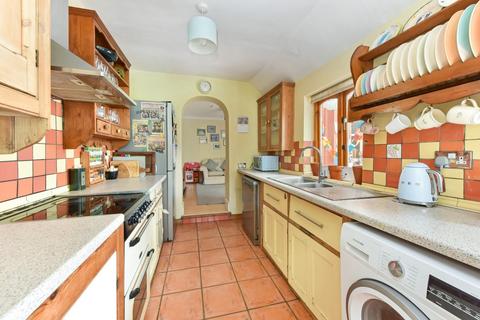 3 bedroom end of terrace house for sale, Rushes Road, Petersfield, Hampshire