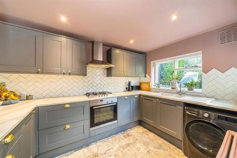 undefined, Roydene Road, London SE18