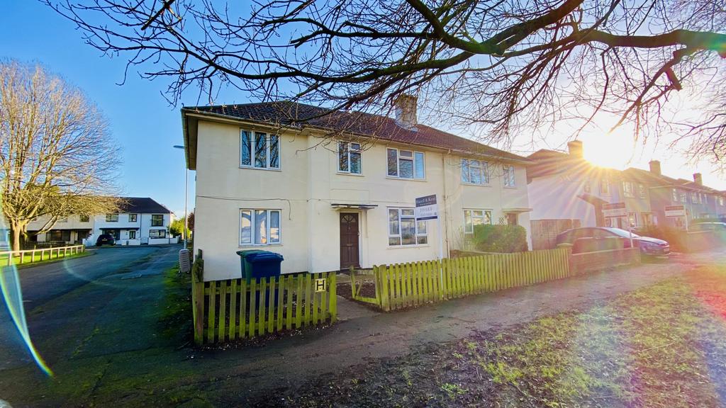 Double bedroom in a shared house in CB5 ,Cambridg