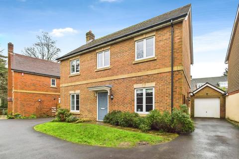 4 bedroom detached house for sale, Mansion House Close, Southampton SO31