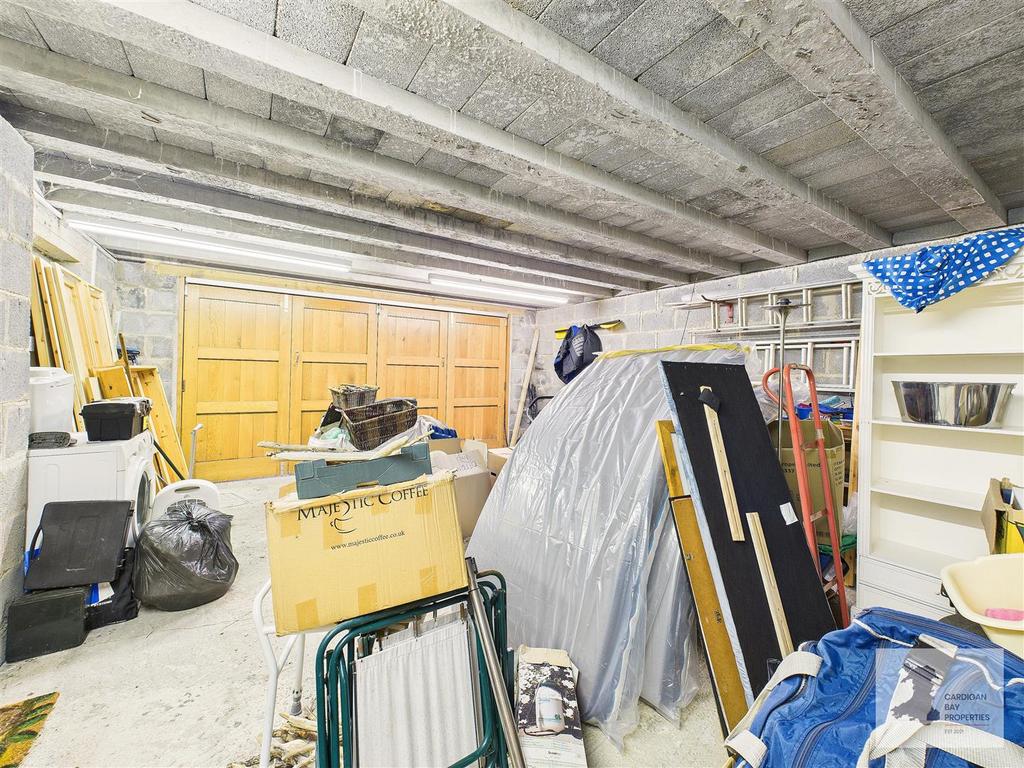 Integral Garage