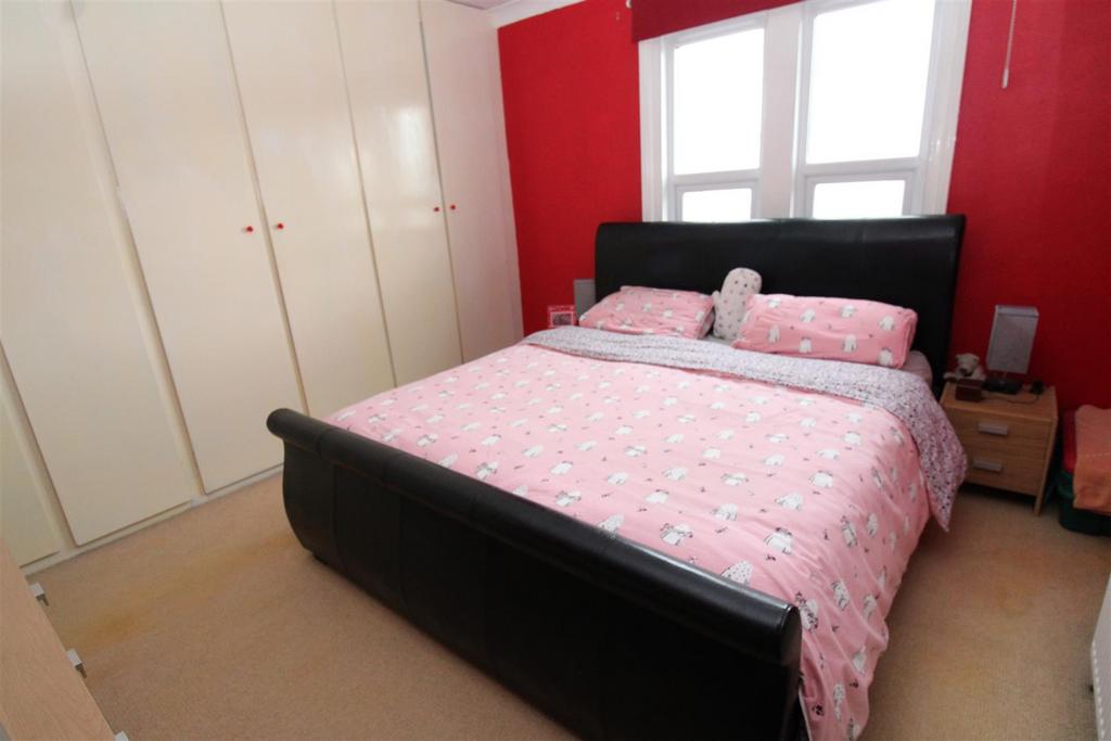 Bedroom 1..JPG