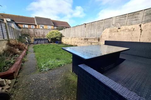 3 bedroom terraced house for sale, Stanhope Road, Littlehampton