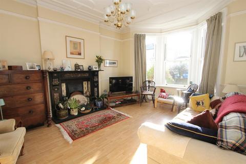 undefined, Park Road, Wallington SM6