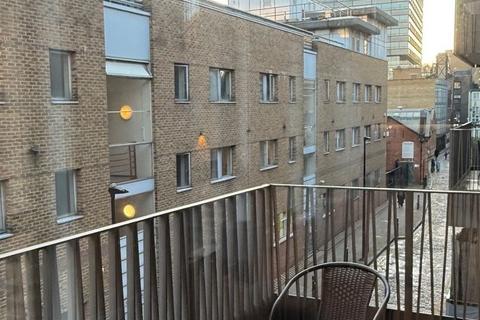undefined, Gunthorpe Street, London E1