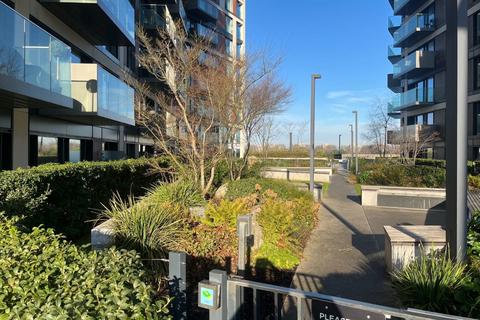 undefined, Duke of Wellington Avenue, London SE18