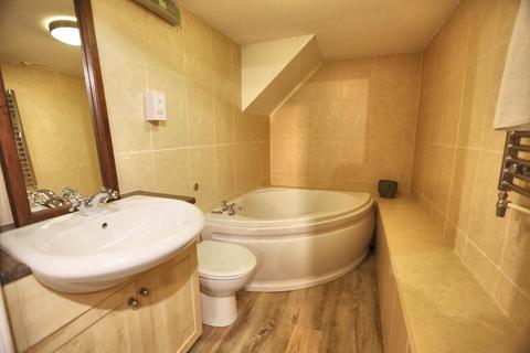 3 bedroom end of terrace house for sale, Chancery Lane, Bollington
