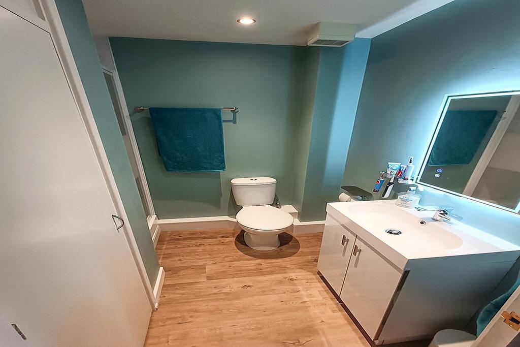 En-Suite Shower Room