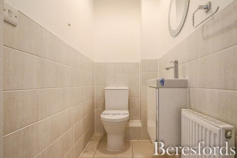 3 bedroom end of terrace house for sale, Snowberry Road, Dunmow, CM6