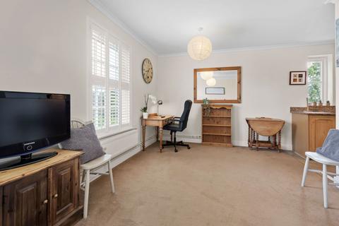 undefined, Ashburnham Drive, Cuckfield, Haywards Heath, RH17 5GG