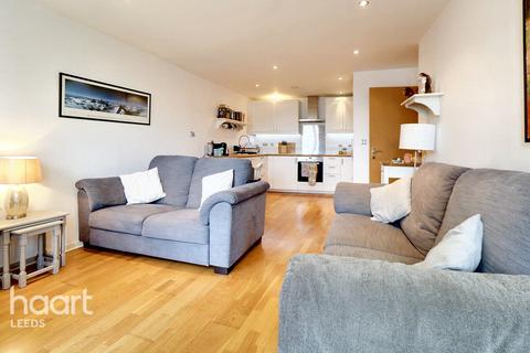 2 bedroom apartment for sale, Gotts Road, Leeds