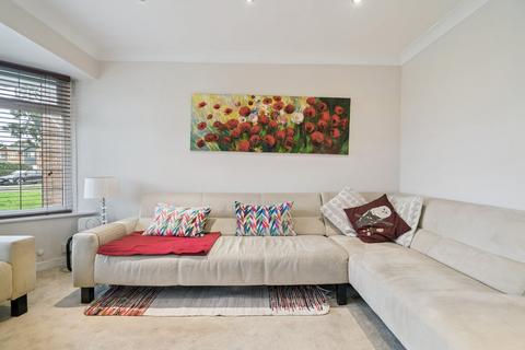 4 bedroom detached house for sale, Rectory Close, Slough SL2