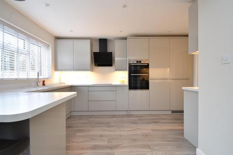 4 bedroom detached house for sale, The Suttons, St. Leonards-On-Sea