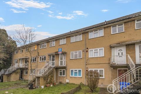 2 bedroom maisonette for sale, The Greenway, Ickenham, Uxbridge