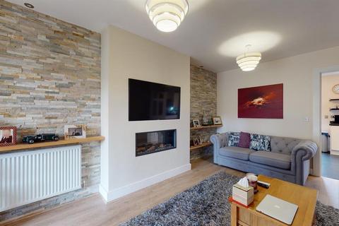 undefined, Stansfield Close, Ben Rhydding, LS29