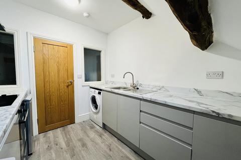 1 bedroom flat to rent, Poulton Street, Kirkham, Preston