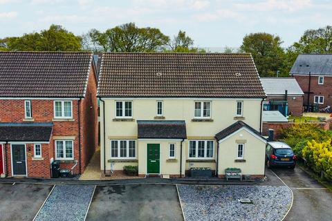 undefined, Hardys Road, Bathpool, Taunton. No Chain!