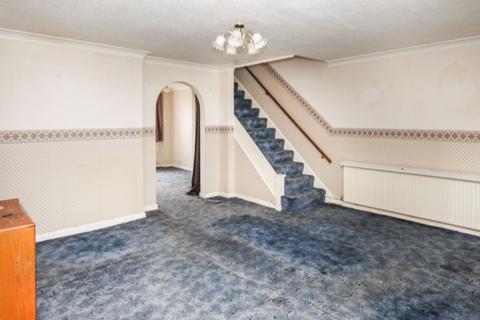 3 bedroom terraced house for sale, 63 Hawfinch Walk, Chelmsford, Essex, CM2 8BE