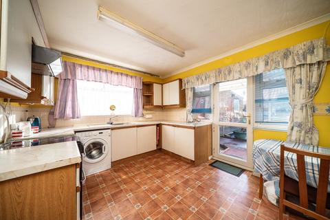 undefined, Evelyn Road, Dunstable, LU5