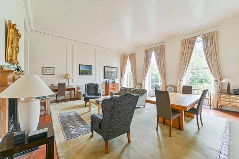 3 bedroom flat for sale, Dartmouth Row, Blackheath, London, SE10