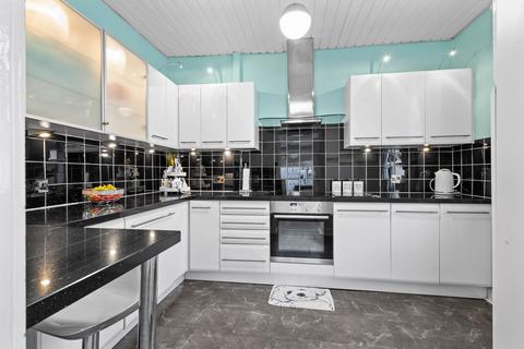 4 bedroom semi-detached house for sale, Linfern Avenue East, Kilmarnock, KA1