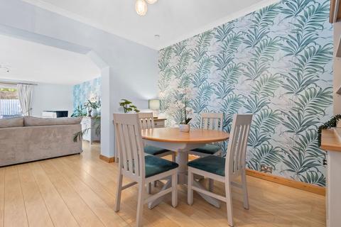 4 bedroom semi-detached house for sale, Linfern Avenue East, Kilmarnock, KA1