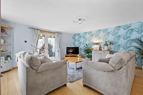4 bedroom semi-detached house for sale, Linfern Avenue East, Kilmarnock, KA1